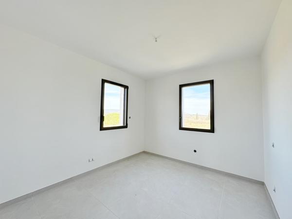 Maison neuve 111 m2 sur parcelle de 1570 m2