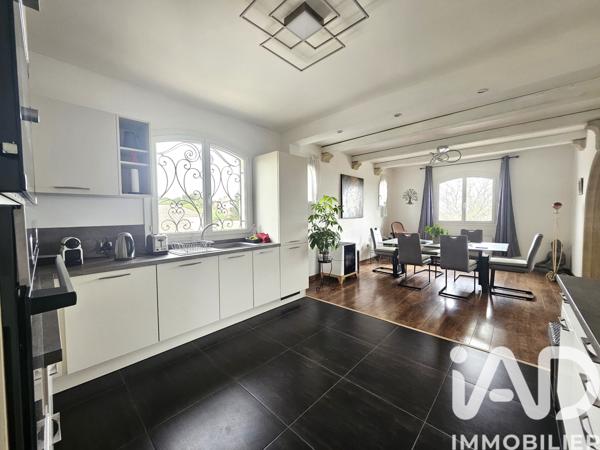 Appartement à vendre 4 pièces 154,87 m² Frontignan