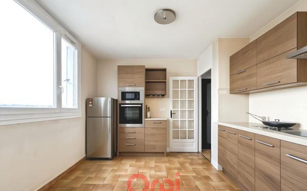 Appartement à vendre    5 pièces • 81 m2 Lyon 8