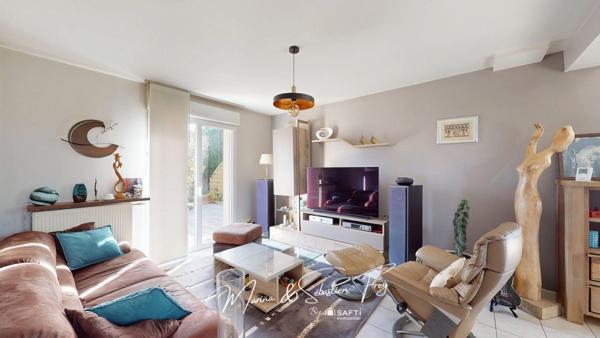 Maison familiale au calme, commerces à pied et plages à proximité