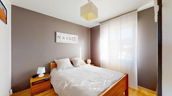 Maison familiale au calme, commerces à pied et plages à proximité