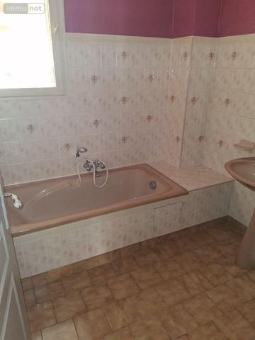 Maison de ville à vendre à La Flèche dans la Sarthe (72200), ref : 442   
la flehe