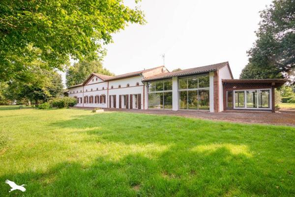 Maison à vendre |  Belberaud |  10 pièces | 340 m²