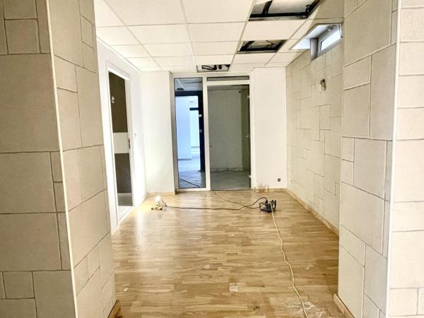 Vente murs / Local activité à Annecy (74960)