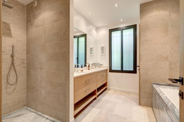 Vente Maison contemporaine Cannes 7 Pièces 280 m²