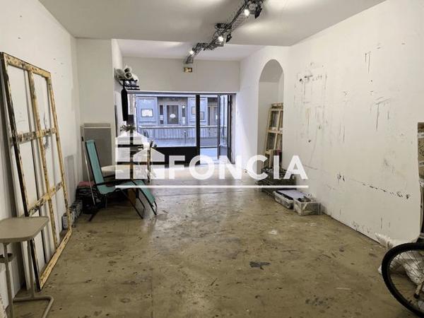 Location Local commercial 3 pièces 60 m² - 20 RUE PIERRE SEMARD Sete 34200