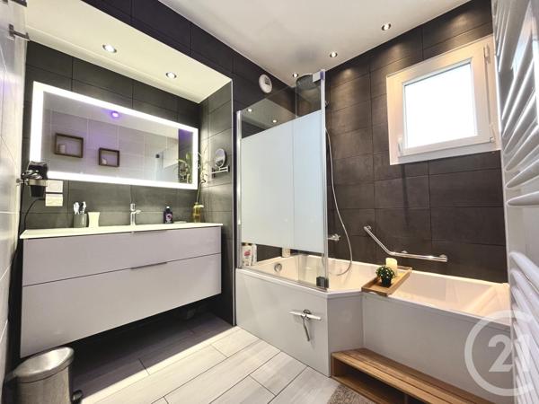 Appartement F3 à vendre  3 pièces - 69,75 m2 VALENCE - 26