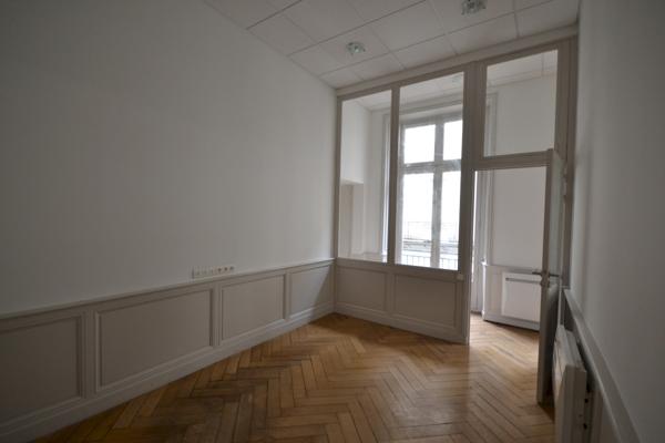 Location bureaux 85 m²