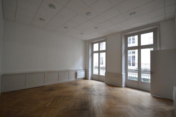Location bureaux 85 m²