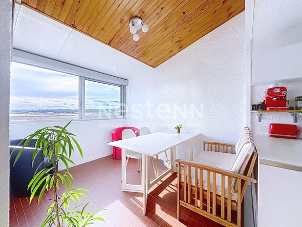 Bel appartement 2 pièces de 35.29 m² avec garage, local à vélo & vue exceptionnelle sur les Salins & l'Île Saint-Martin à Gruissan