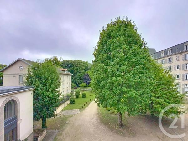 Appartement F2 à vendre  2 pièces - 45 m 2   VITTEL  - 88