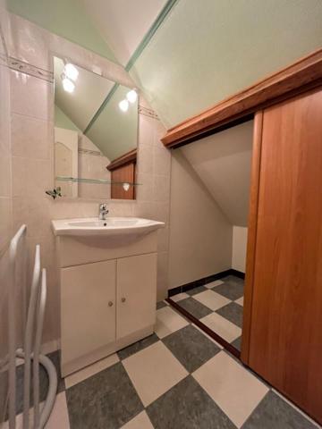 Maison à Noyon 6 pièce(s) 141 m2 sur sous-sol et jardin
