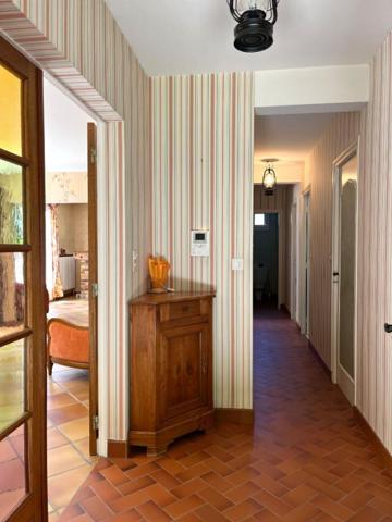 Maison à Noyon 6 pièce(s) 141 m2 sur sous-sol et jardin