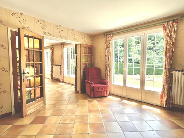 Maison à Noyon 6 pièce(s) 141 m2 sur sous-sol et jardin
