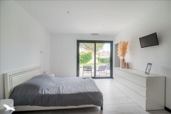 Maison à vendre |  La Salvetat-Saint-Gilles |  5 pièces | 149 m²