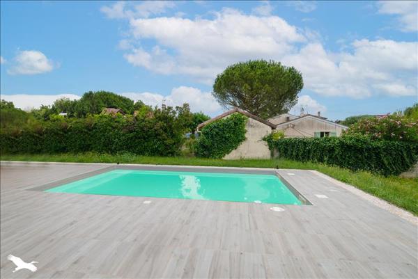 Maison à vendre |  La Salvetat-Saint-Gilles |  5 pièces | 149 m²