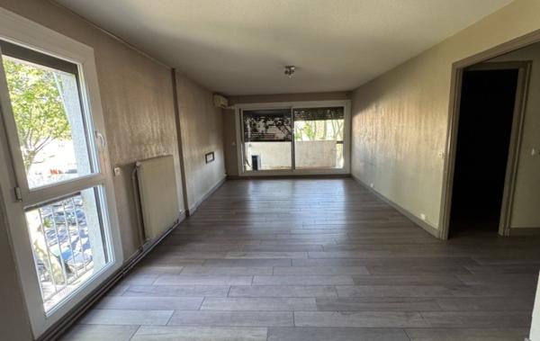 Vente Appartement P4 f4 avec terrasse parking Perpignan