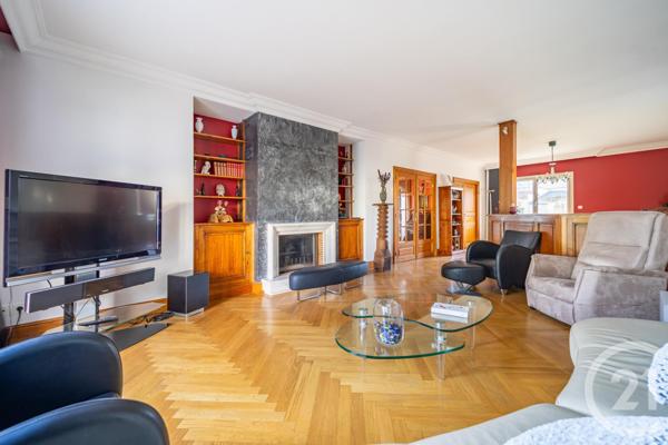 Maison à vendre  6 pièces - 262 m2 BRON - 69