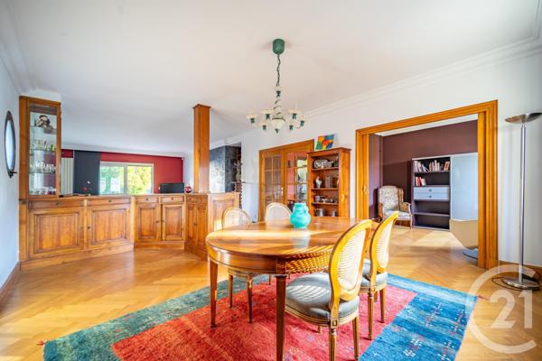 Maison à vendre  6 pièces - 262 m2 BRON - 69