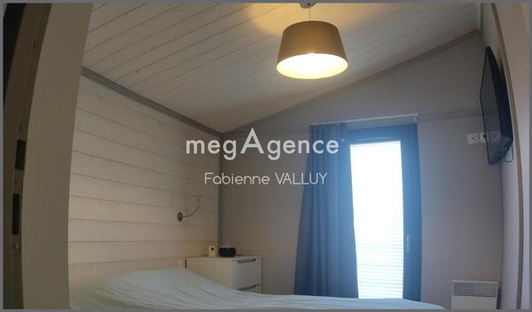 Maison à DEVISE, 17700 - 5 pièces 77m²