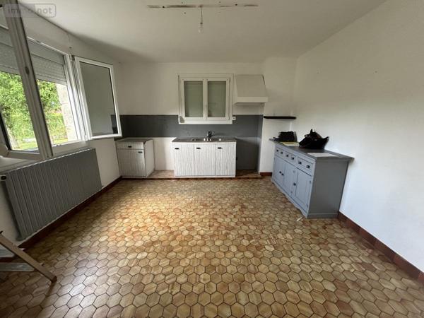 Maison à vendre à Yffiniac dans les Côtes-d'Armor (22120), ref : 22007-787