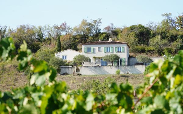 Maison à vendre    5 pièces • 81,94 m2 Cascastel-des-Corbières