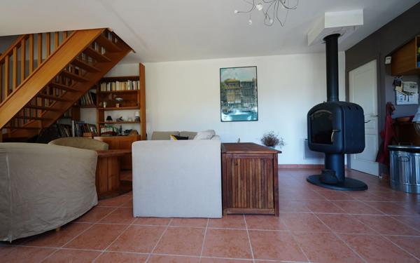 Maison à vendre    5 pièces • 81,94 m2 Cascastel-des-Corbières