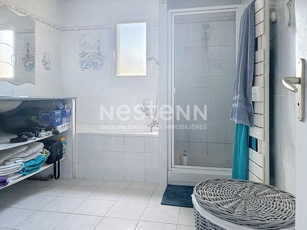 Maison familiale avec grand terrain constructible