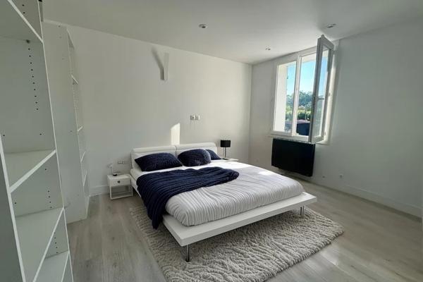 maison en triplex, 4 chambres, jardin exceptionnel