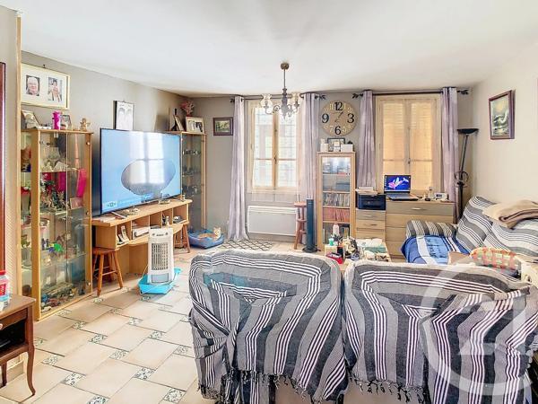 Immeuble à vendre  127,43 m 2   BEZIERS  - 34