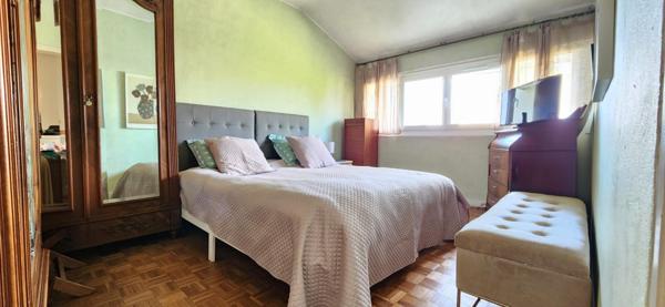 À vendre - Maison mitoyenne 2 côtés, 5 pièces située à Louvres (95380)