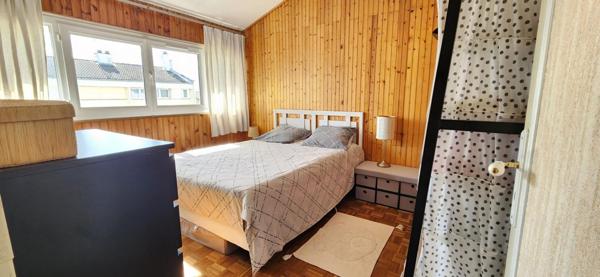 À vendre - Maison mitoyenne 2 côtés, 5 pièces située à Louvres (95380)