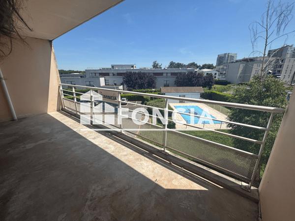 Location Appartement 2 pièces 36.3 m² - 5 RUE BERNARD DE CLAIRVAUX Pau 64000