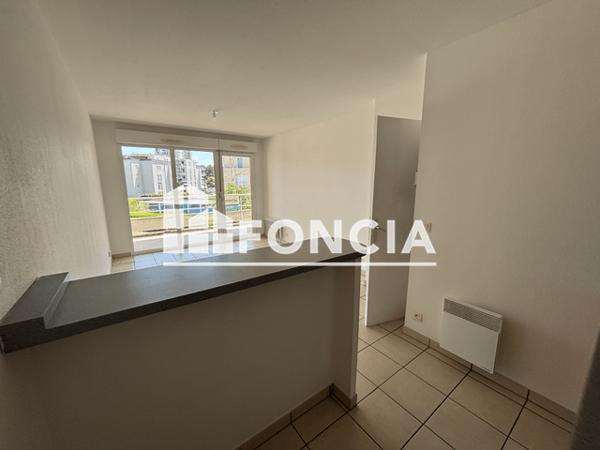 Location Appartement 2 pièces 36.3 m² - 5 RUE BERNARD DE CLAIRVAUX Pau 64000