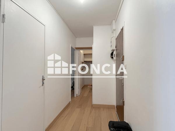 Location Appartement 2 pièces 45.7 m² - 10 SQUARE DES ROCHELETS Nantes 44100