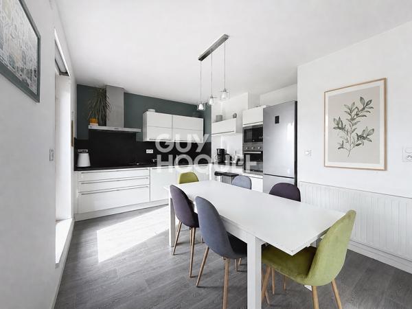 Bel appartement T4 au dernier étage avec grande terrasse