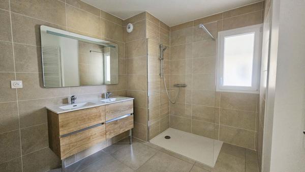 Appartement Nimes 3 pièces 71.70 m2