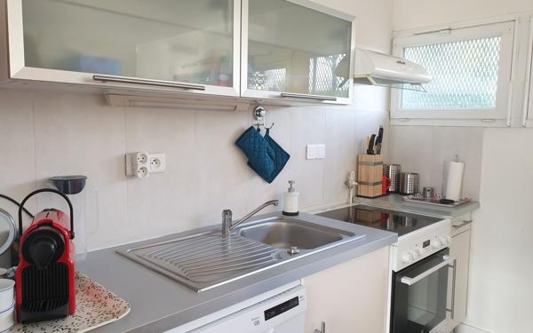 Maison à vendre    3 pièces • 70 m2 Mérignac