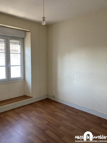 Location Appartement 2 chambres - 62m² - Parking - COGNAC Quartier St Martin