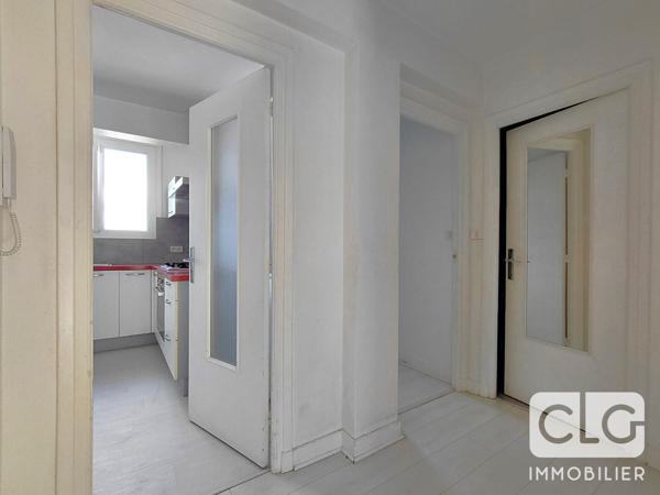 STUDIO - 35.48 ou 43.88 m² au sol