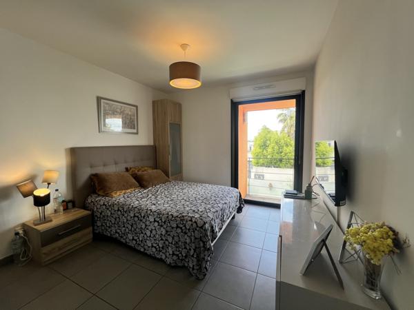 Villa contemporaine - Piscine - Quartier résidentiel très prisé