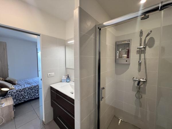 Villa contemporaine - Piscine - Quartier résidentiel très prisé