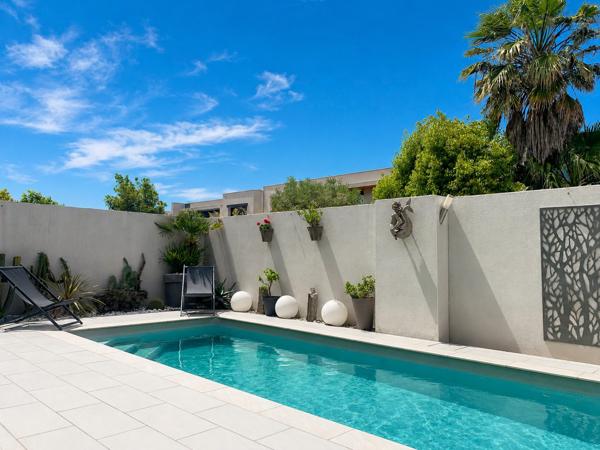 Villa contemporaine - Piscine - Quartier résidentiel très prisé