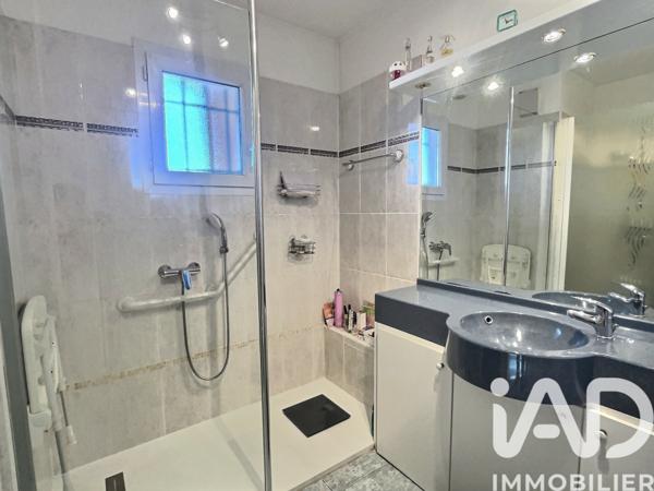 Appartement à vendre 4 pièces 106 m² Saint-Martin-de-Crau