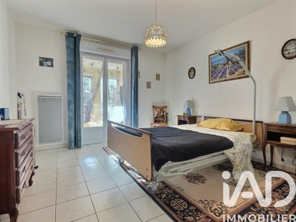 Appartement à vendre 4 pièces 106 m² Saint-Martin-de-Crau