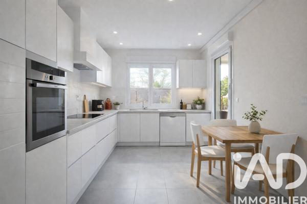 Appartement à vendre 4 pièces 106 m² Saint-Martin-de-Crau