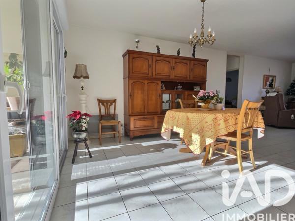 Appartement à vendre 4 pièces 106 m² Saint-Martin-de-Crau