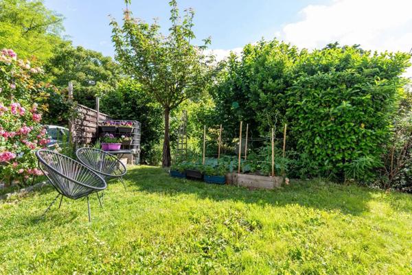 Maison 6 pièces – 5 chambres – Jardin