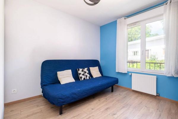 Maison 6 pièces – 5 chambres – Jardin