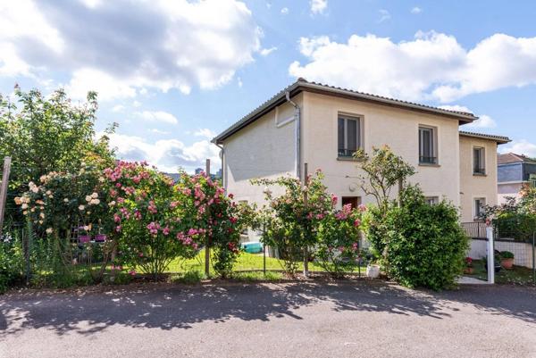 Maison 6 pièces – 5 chambres – Jardin